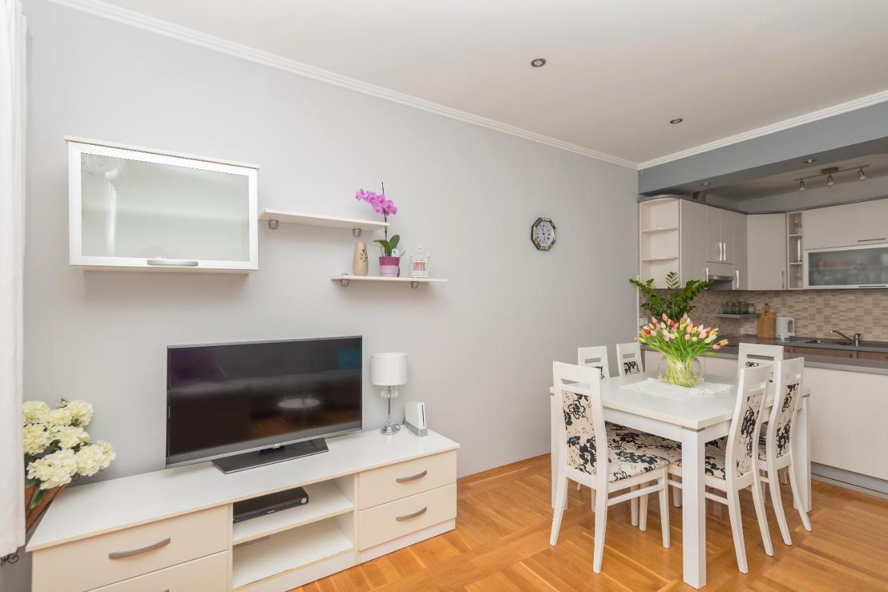 Long Apartment Makarska Dış mekan fotoğraf