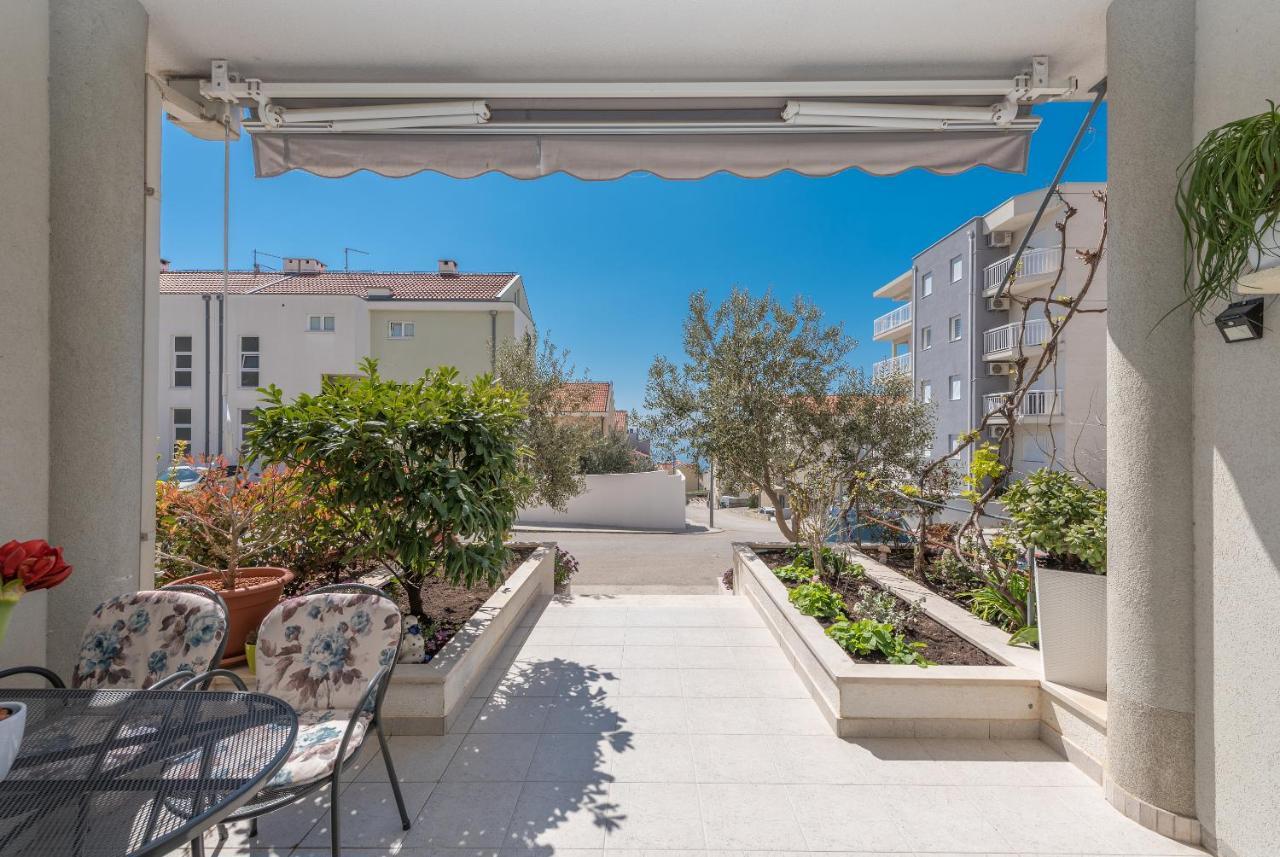 Long Apartment Makarska Dış mekan fotoğraf